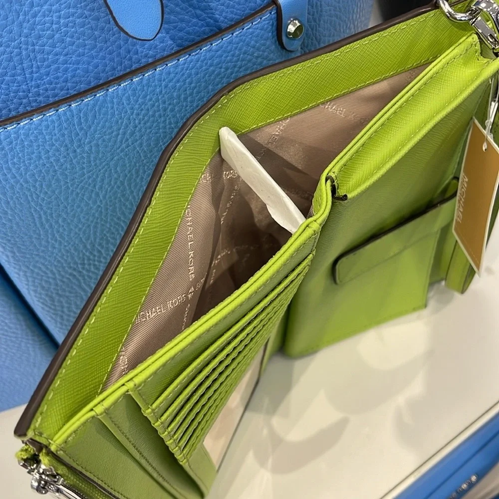 MICHAEL KORS LG DOUBLE ZIP WRISTLET Wallet Phone Case Holder Lime NWT